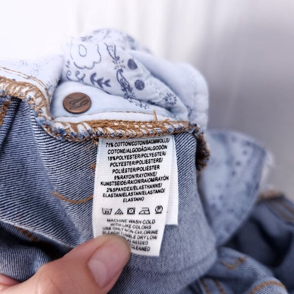 Free People Jeans Womens 25 Blue Denim Bootcut Button Fly Mid Wash - Picture 12 of 13